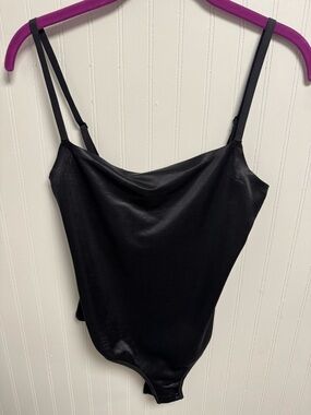 Skims Barely There Shapewear Bodysuit NWT Medium Onyx